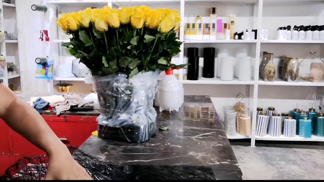 Making of 100 yellow roses bouquet смотреть онлайн