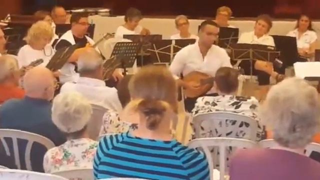 Raziel Tsur plays A.Vivaldi mandolin concerto 1 mov - Encore смотреть онлайн