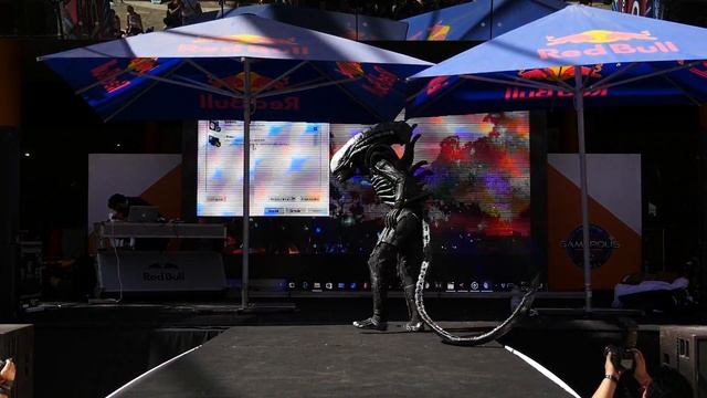 Gamepolis 2017 - concurso cosplay - Alien (mejor cosplay) смотреть онлайн