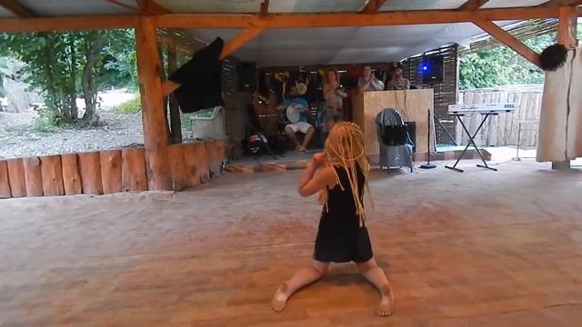 Шалунья смотреть онлайн