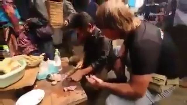 ешь пока горячий смотреть онлайн