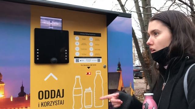Влог | Новогодняя Варшава - где самые дешевые фрукты? Рынок Hala Mirowska и еда в Hala Gwardii смотреть онлайн