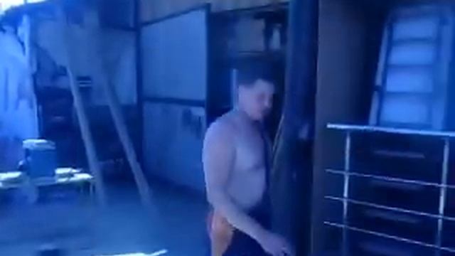 строительный рынок мельница смотреть онлайн