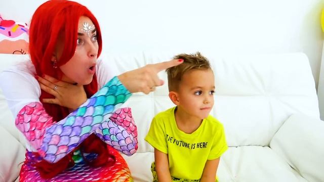 Vlad and Mom turned into a mermaid смотреть онлайн