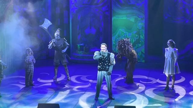 Мюзикл «ВОЛШЕБНИК ИЗУМРУДНОГО ГОРОДА» 12.06.2022. 16:00 - «ЕСЛИ ТЫ ОБЫЧНЫЙ» (Александр Казаков) смотреть онлайн