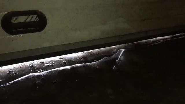 Ворота вмерзли в лед смотреть онлайн