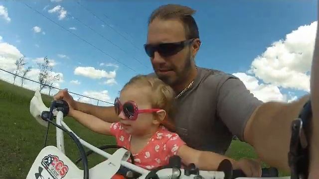 Riding a honda xr 100 #livetoride #honda смотреть онлайн