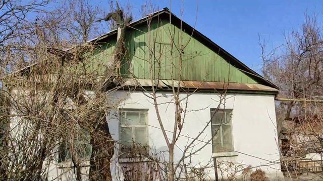 Как завалить дерево, которое упало на дом? В этом нам поможет полиспаст. смотреть онлайн