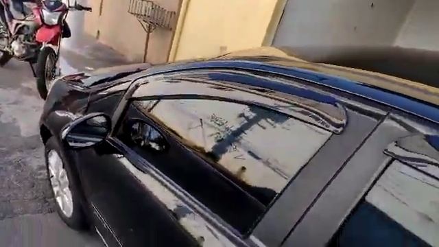 Carflix: Veículo FIAT PUNTO 1.6 ESSENCE 16V FLEX 4P MANUAL смотреть онлайн