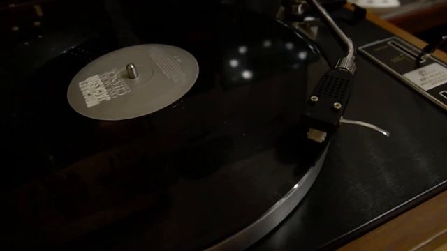 Проигрыватель винила Sansui SR-4050 смотреть онлайн