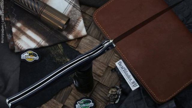 Огромный складной нож REPTILIAN Лаврак (Aus8, черно-синяя G10)