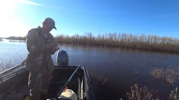 СОТНИ КИЛОГРАММ РЫБЫ!!! МЫ НЕ БРАКОНЬЕРЫ! рыбалка на крайнем севере!!! HUNDREDS OF KILOGRAMS OF FIS