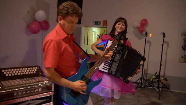 Duett (Akkordeon und Gitarre) +491786178069 Германия. Швейцария. Живая музыка. Baden württemberg. смотреть онлайн