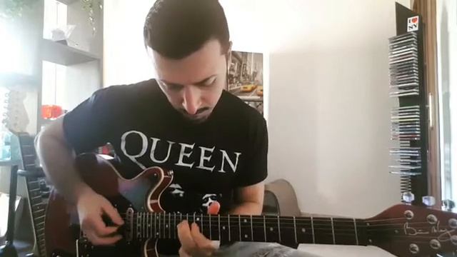 QUEEN - FRIENDS WILL BE FRIENDS - guitar solo смотреть онлайн