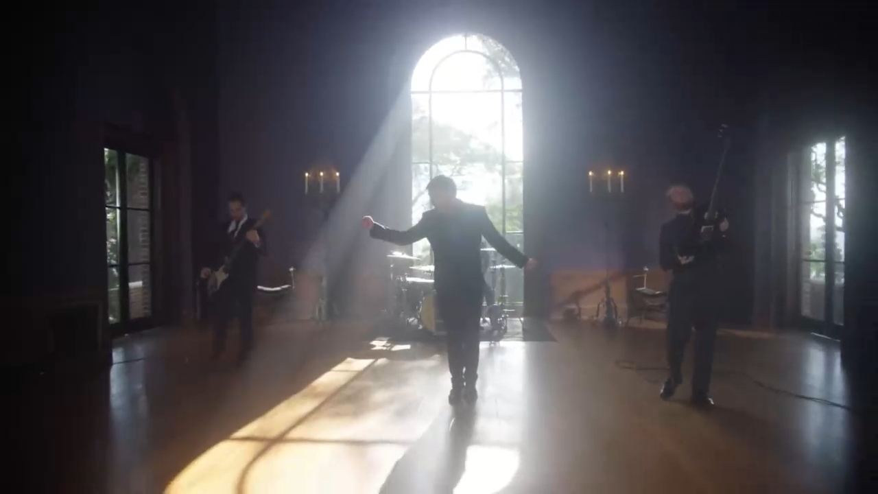 Shinedown - GET UP смотреть онлайн