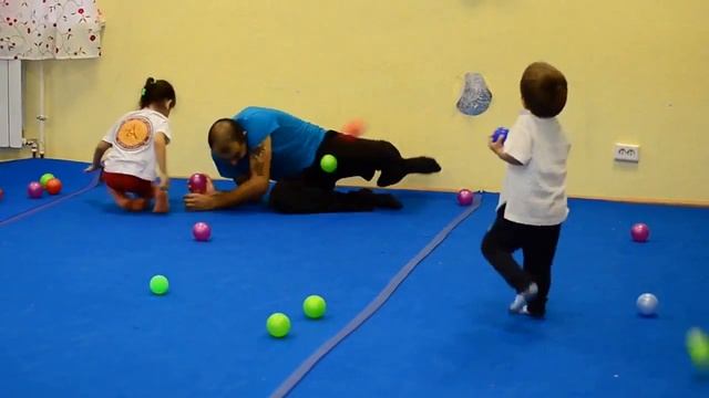 Школа Ушу Белый Дракон. Занятия "Кунг-Фу Малыш" смотреть онлайн