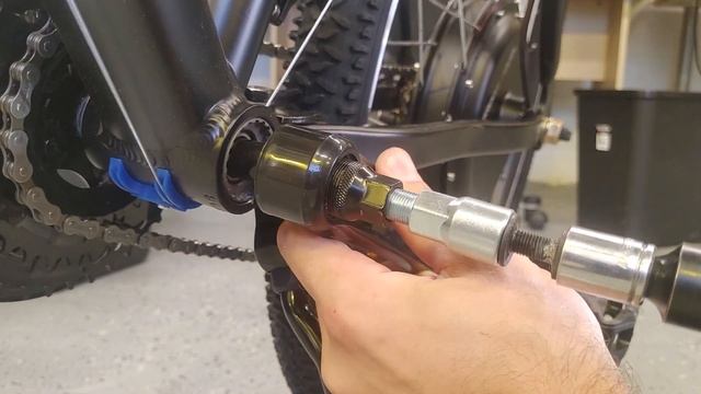 PAS SENSOR INSTALL - Splined Type (KT D12L) Pedal Assist Sensor (PAS) Installation Video смотреть онлайн