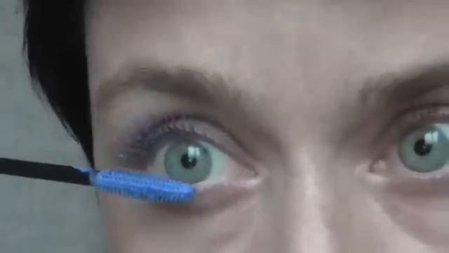 Тушь Veryme ORIFLAME цветная. Свотч. смотреть онлайн