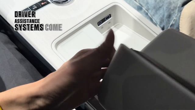 Geely's Galaxy E8: The New Electric Contender from China смотреть онлайн