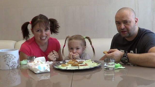 Прикольная игра на масленицу с блинами. Тебе повезет, может быть ) смотреть онлайн