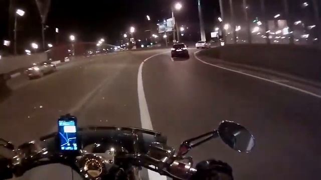 Night. Moscow. VTX 1800 / Ночь. Москва. Honda VTX 1800. Нихера не видно. :)