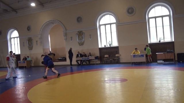 Довжик Артем - Яремчук Роман. - 55 кг. Чемпионат Киева по самбо 2002-2004 г.р. 14 мая 2016. смотреть онлайн
