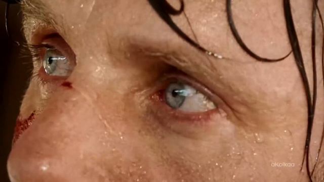 Как Стреляет Карл и Лори об Отце Джудит / Ходячие-Ньюс смотреть онлайн