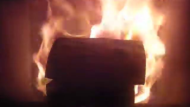 Пиролизное горение в камине Мета Эльба Аква 700Ш смотреть онлайн