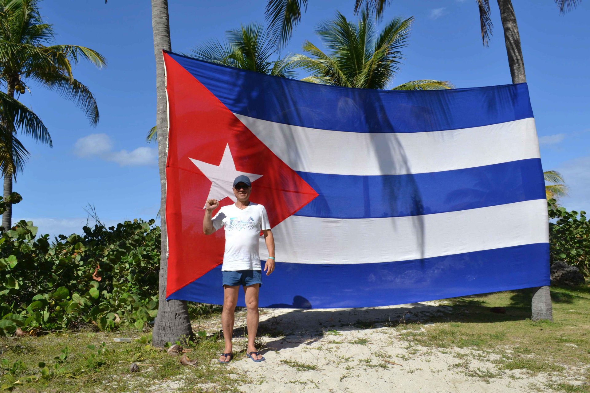 Путешествие на Кубу в ноябре 2019 года.Часть 1.mp4 смотреть онлайн