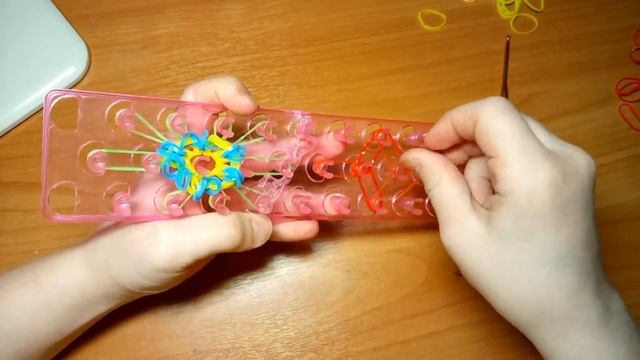 Цветок из резинок смотреть онлайн