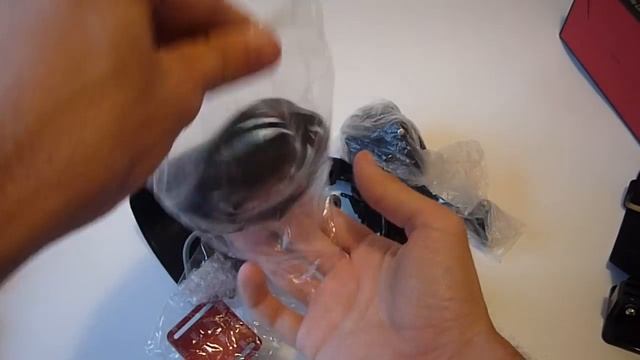 Prestigio Multirunner 710x - Unboxing - www.itnewz.ro смотреть онлайн