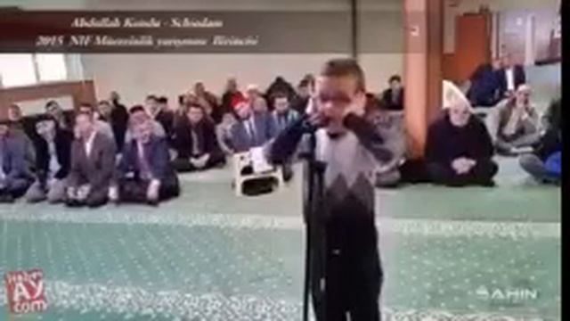 Yosh Bola  , Азон Айтиш. Azon Aytish Nomozdan Oldin.