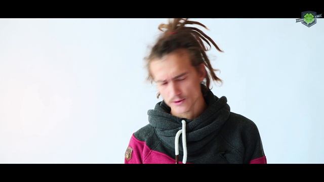 Простые люди - разве они не достойны быть героями?! Чем они хуже "Звёзд"? смотреть онлайн