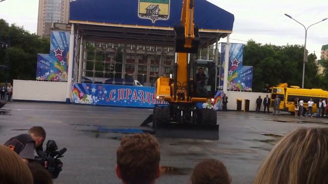 Шоу Тяжелой техники в Новокузнецке смотреть онлайн