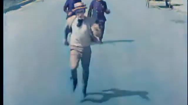 Harold Lloyd From Hand To Mouth | 1919 смотреть онлайн