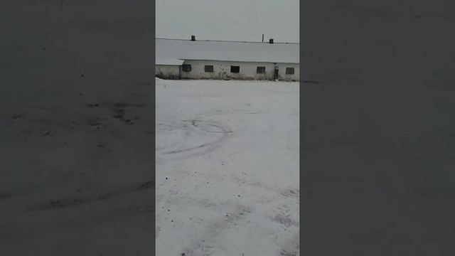 Зимове катання на квадроциклі смотреть онлайн