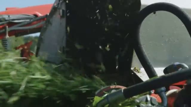 Косилка NOVACAT A10 COLLECTOR компании PÖTTINGER смотреть онлайн