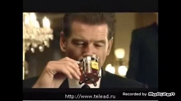 lipton yellow label tea чай пирс броснан 2011 реклама
