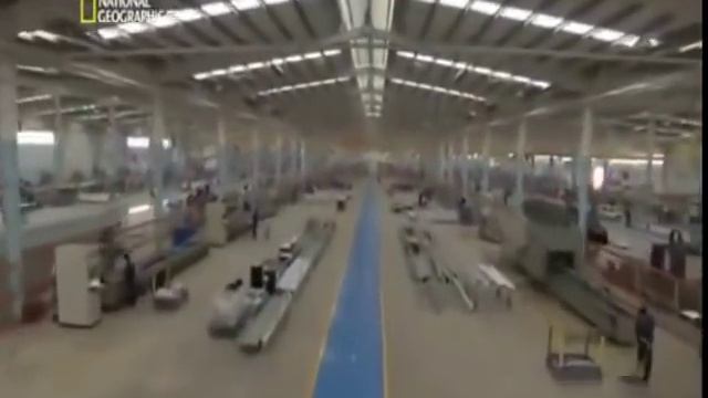 3 EL EDIFICIO INTELIGENTE DE CHINA TORRE PEARL RVER смотреть онлайн