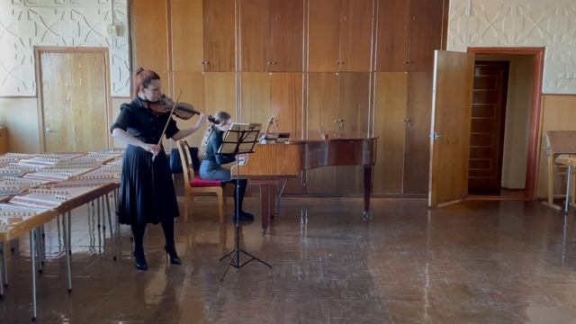 Л. Боккерини "Менуэт" скрипка и фортепиано смотреть онлайн