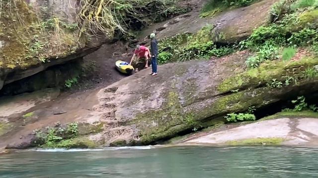 Прогулка по Грин Ривер Город Резорт. Green River Gorge Resort - Enumclaw , Washington USA.