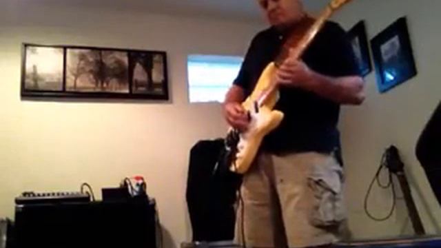 Writing songs with loops Denny Martin Weldon смотреть онлайн