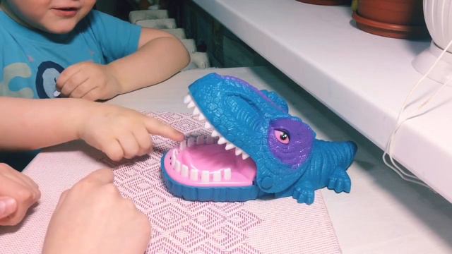 Игра на ловкость!😸„Хитрозубик” смотреть онлайн