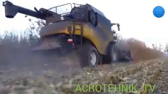 ЛУЧШЕ ТЕХНИКА HOllAND CR 7.90 class смотреть онлайн