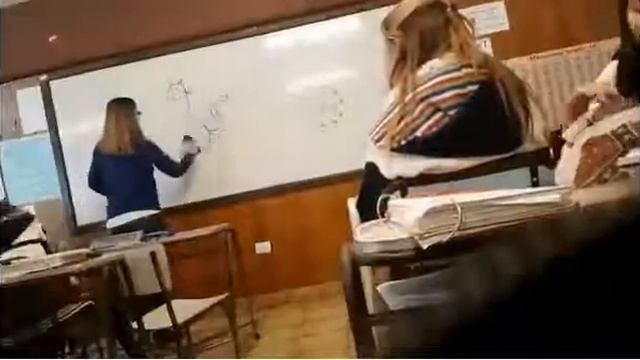 Подшутили над учителем смотреть онлайн