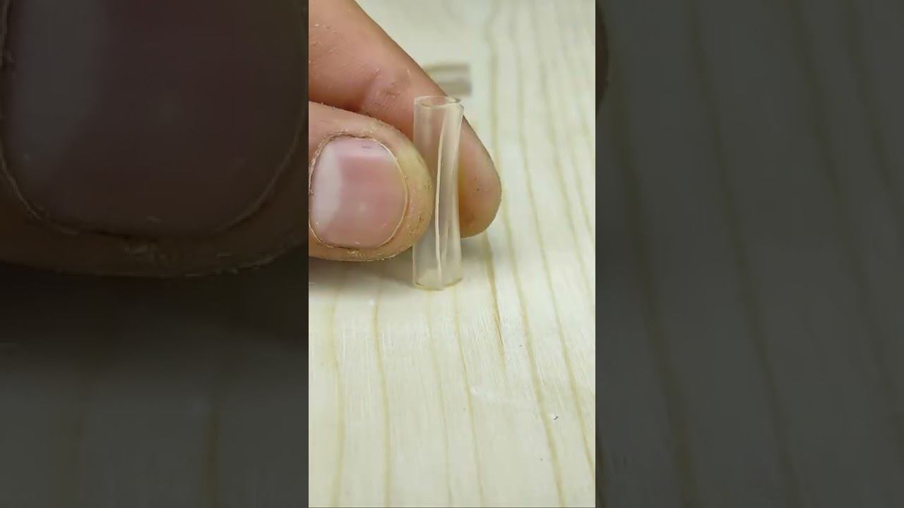 Обязательно запомни эту хитрость! Как легко закрепить провод без специального крепежа? #shorts смотреть онлайн