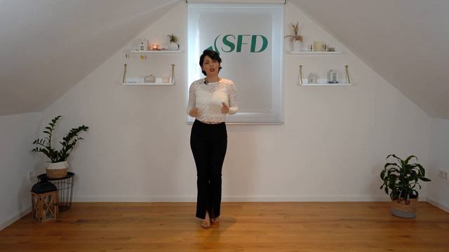 آموزش رقص با تو بخند امیر چهارم #persiandance #saharfitdance