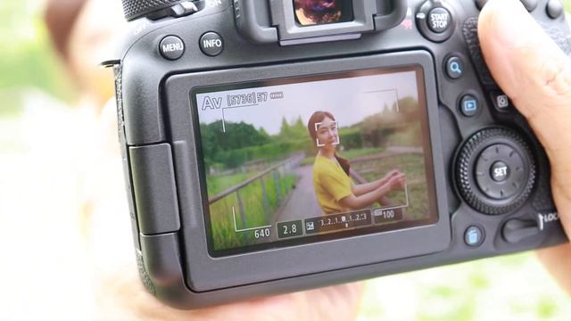 Canon EOS 6D Mark II Liveview AF