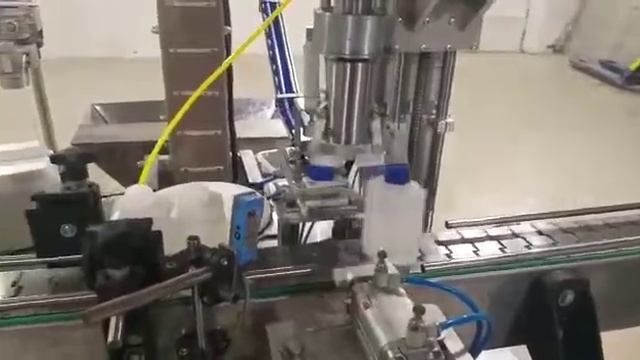 Моноблок розлива и укупоривания во флакон - EtiKon.ru смотреть онлайн