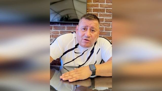 Анекдот как баба мужику глазки строила смотреть онлайн